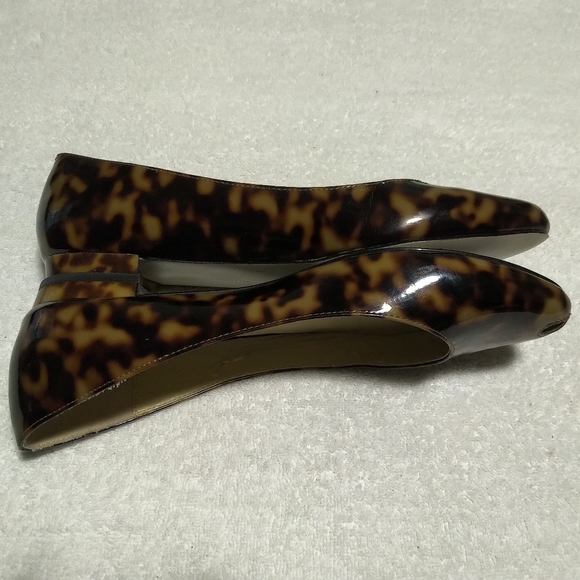 Christian Siriano Flats - Picture 3 of 5